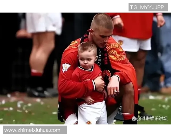 足球明星儿子温馨呼唤妈妈展现亲子情深瞬间引发网友热议